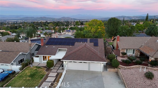 Detail Gallery Image 48 of 52 For 2015 W Ontario, Corona,  CA 92882 - 4 Beds | 2 Baths