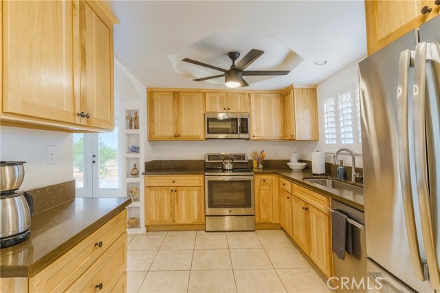 Detail Gallery Image 11 of 37 For 2653 Meldora, Twentynine Palms,  CA 92277 - 3 Beds | 3 Baths