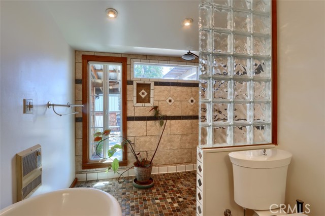 Detail Gallery Image 14 of 32 For 2380 Old Highway, Catheys Valley,  CA 95306 - 2 Beds | 3 Baths