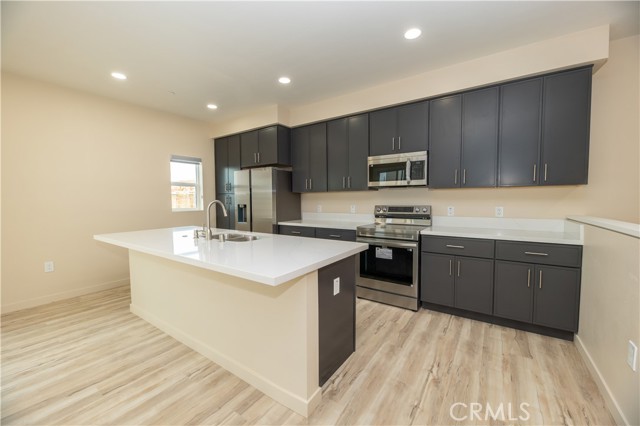 Detail Gallery Image 23 of 63 For 14410 Bing Ave, Fontana,  CA 92335 - 2 Beds | 2 Baths