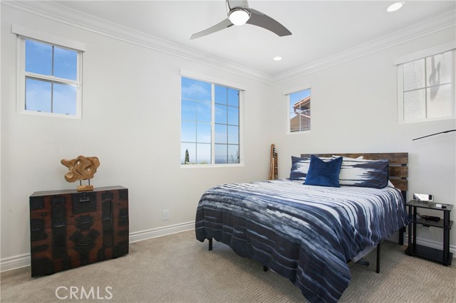 33 Renata, Newport Coast CA: https://media.crmls.org/medias/49bef3e0-7db8-4ef5-baa3-331e59adaac1.jpg