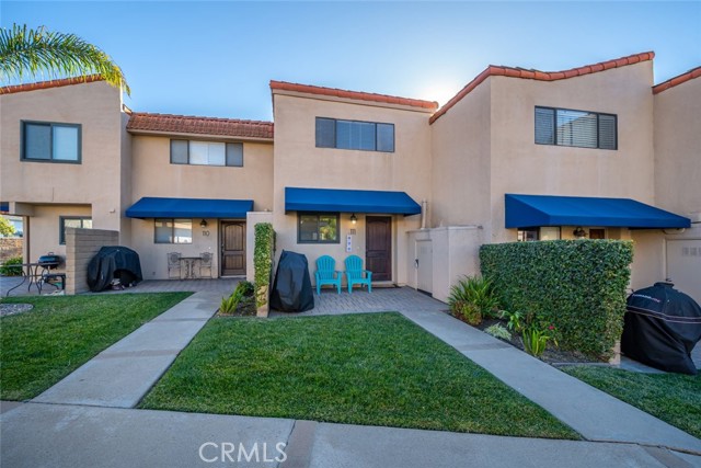 Detail Gallery Image 3 of 46 For 100 Pismo Avenue #111,  Pismo Beach,  CA 93449 - 2 Beds | 1/1 Baths