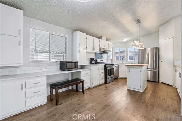 Detail Gallery Image 7 of 19 For 2717 E Arrow Hwy #21, La Verne,  CA 91750 - 3 Beds | 2 Baths