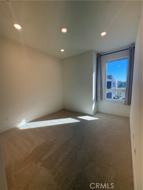 Detail Gallery Image 21 of 31 For 16246 Dawn Way, Tustin,  CA 92782 - 4 Beds | 3/1 Baths