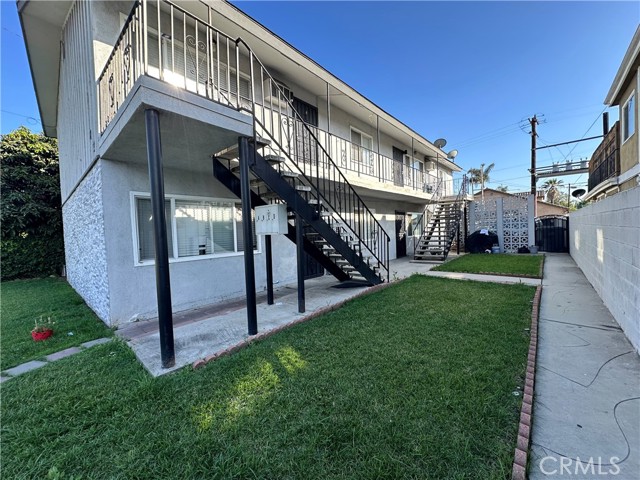 8150 Gardendale Street, Paramount CA: https://media.crmls.org/medias/49c01061-f44f-40cb-9faa-b4399239efcd.jpg