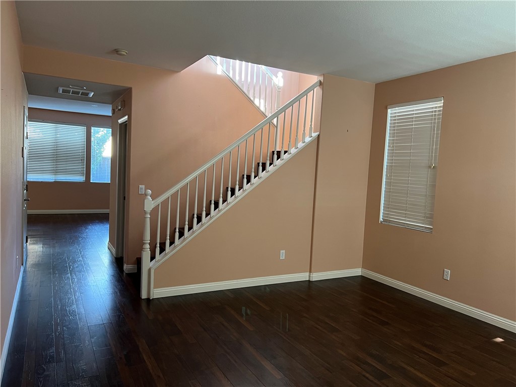 Detail Gallery Image 9 of 24 For 16514 Badalona St, Lake Elsinore,  CA 92530 - 3 Beds | 2/1 Baths