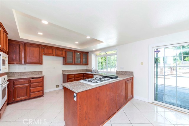 3025 E Hillside Drive, West Covina CA: https://media.crmls.org/medias/49c01526-c96f-4147-b8a3-ba90829eeca6.jpg