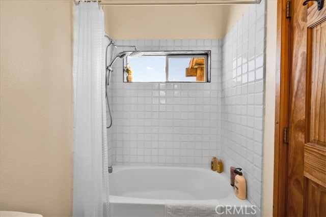 57710 Bandera Road, Yucca Valley CA: https://media.crmls.org/medias/49c0530a-e647-4133-9fa8-2033e6327596.jpg