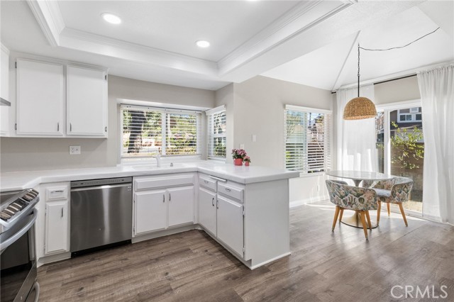 Detail Gallery Image 15 of 41 For 850 Tucson Ct, San Dimas,  CA 91773 - 3 Beds | 2/1 Baths