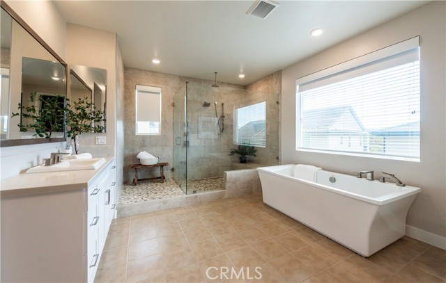 54 Sagan Way, Irvine CA: https://media.crmls.org/medias/49c289c1-19c5-41e6-9234-66669496ecf9.jpg
