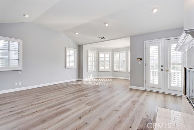 576 27th Street, Manhattan Beach CA: https://media.crmls.org/medias/49c368f5-ae62-4d60-b46c-0c94d98a9feb.jpg
