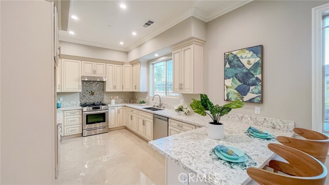 Detail Gallery Image 16 of 30 For 11646 Lower Azusa Rd, El Monte,  CA 91732 - 4 Beds | 4 Baths