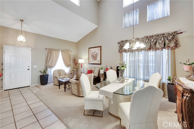 Detail Gallery Image 8 of 38 For 2825 W Newgrove St, Lancaster,  CA 93536 - 4 Beds | 3 Baths