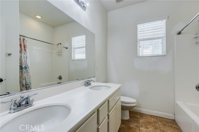 Detail Gallery Image 40 of 74 For 7679 Daphne, Chino,  CA 91708 - 3 Beds | 2/1 Baths