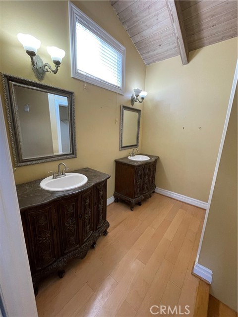 Detail Gallery Image 23 of 23 For 13652 Currie Cir, Santa Ana,  CA 92705 - 4 Beds | 2/1 Baths