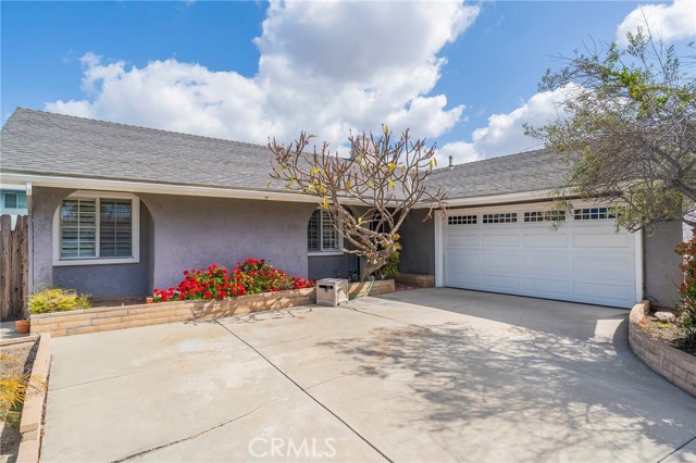 Detail Gallery Image 2 of 28 For 7041 Heil Ave, Huntington Beach,  CA 92647 - 3 Beds | 2 Baths
