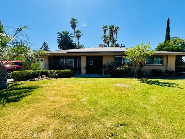 Detail Gallery Image 3 of 32 For 3208 Sunview Dr, Bakersfield,  CA 93306 - 3 Beds | 2 Baths