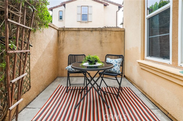 Detail Gallery Image 34 of 59 For 302 Tall Oak, Irvine,  CA 92603 - 3 Beds | 3/1 Baths