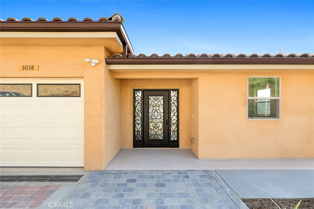 3038 Johnston, Los Angeles, CA 90021