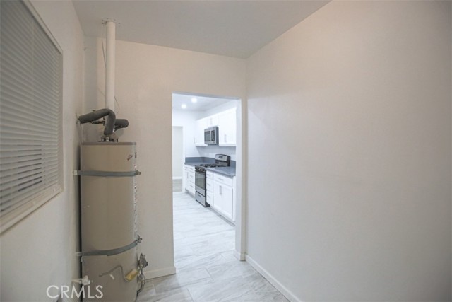 Detail Gallery Image 10 of 31 For 697 E 21st, San Bernardino,  CA 92404 - 5 Beds | 3 Baths