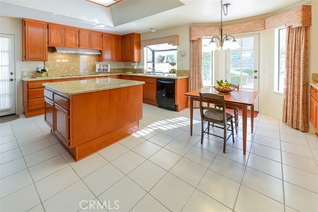 5248 Valley View Road, Rancho Palos Verdes, California 90275, 5 Bedrooms Bedrooms, ,4 BathroomsBathrooms,Residential,Sold,Valley View,PV17011507