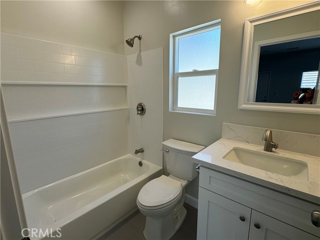 Image 16 of 23 For 959 Kenwood  