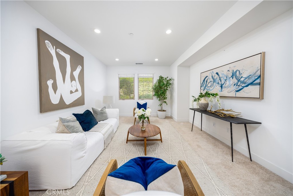 MLS #OC25171450 img 26