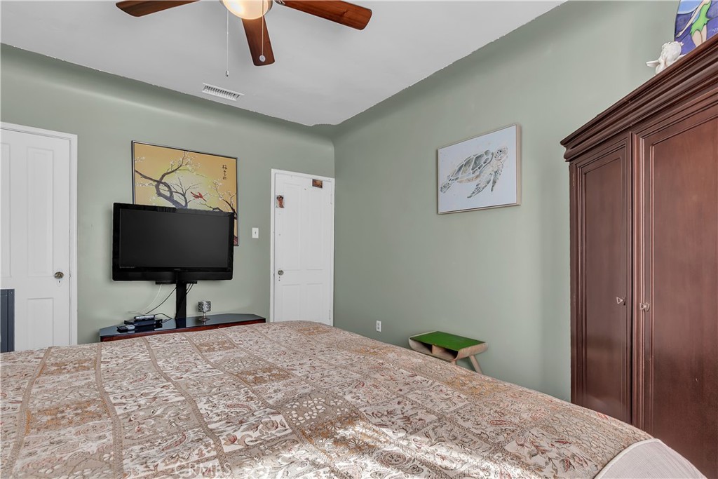 MLS #DW25254509 image #19