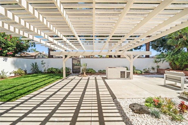 Detail Gallery Image 48 of 61 For 13802 Margene, Irvine,  CA 92620 - 5 Beds | 4 Baths