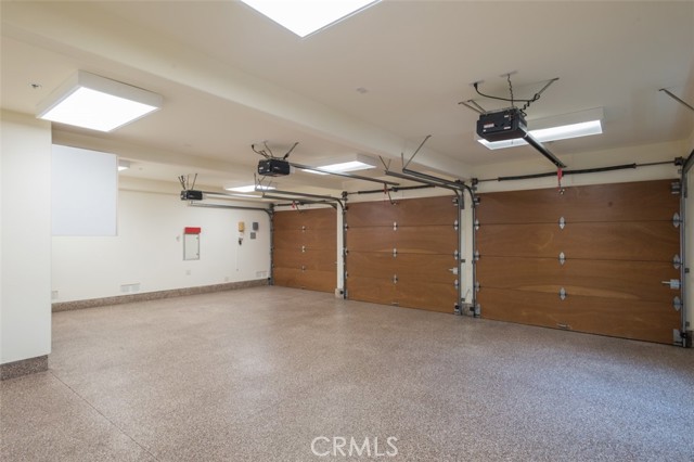 49c7f774 78ac 40ec 97e2 5e37fa4d2a89