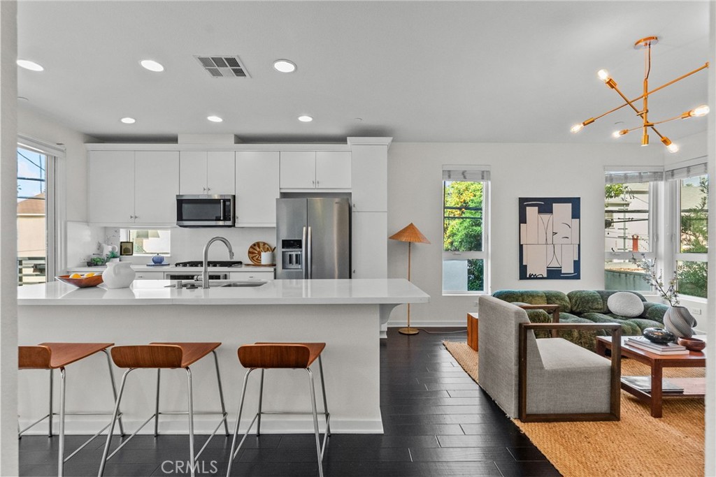 5643 Cielo Way