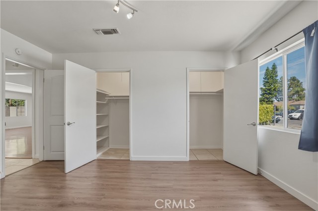 Detail Gallery Image 7 of 37 For 6527 Buffalo, Van Nuys,  CA 91401 - 3 Beds | 2 Baths