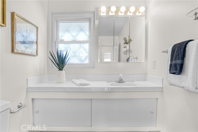 28231 Trailriders Drive, Rancho Palos Verdes CA: https://media.crmls.org/medias/49c9347f-a49b-4e57-8fb6-cc9598122fe0.jpg