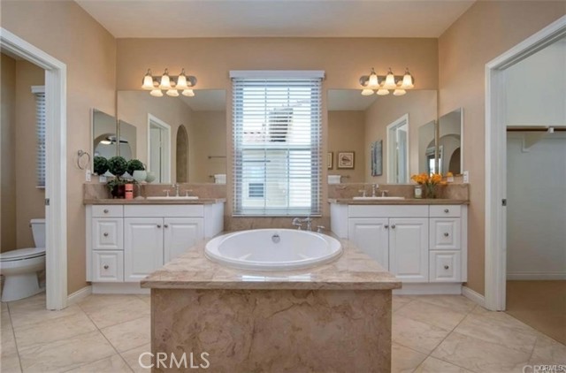 Detail Gallery Image 19 of 42 For 58 Distant Star, Irvine,  CA 92618 - 4 Beds | 3/1 Baths