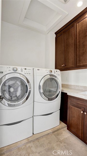 Detail Gallery Image 47 of 61 For 243 Poppy Ave, Corona Del Mar,  CA 92625 - 4 Beds | 3/1 Baths