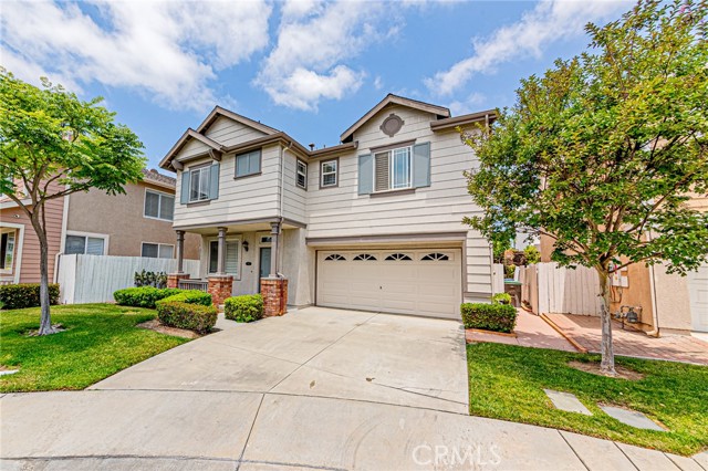955 Blackberry Lane, Carson CA: https://media.crmls.org/medias/49cc7260-0968-4ad5-bf2f-569748025f7d.jpg