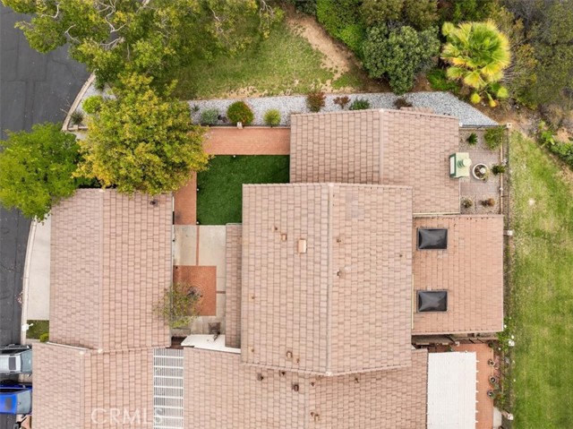 2587 Eagle Circle, Corona CA: https://media.crmls.org/medias/49cc9d72-3845-4685-b65b-2b1c0bdaaa21.jpg