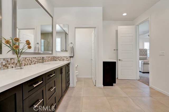 49cd7abc 0b59 4f05 A2c1 8b4176b2265f