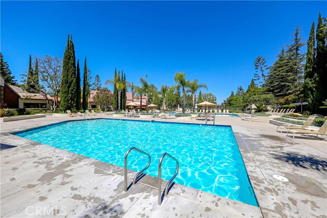 Detail Gallery Image 33 of 47 For 22401 Bayberry, Mission Viejo,  CA 92692 - 4 Beds | 3 Baths
