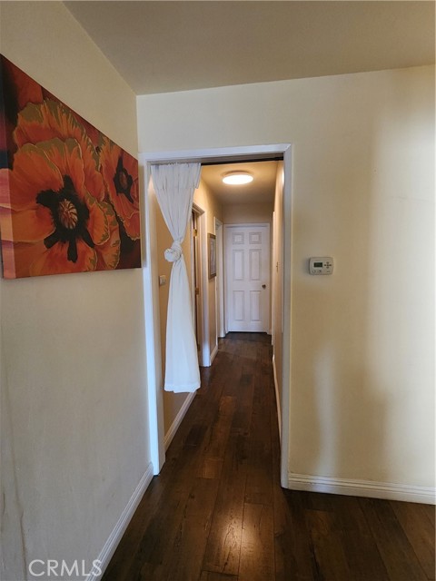 18540 Arminta Street, Reseda CA: https://media.crmls.org/medias/49cdef78-2862-40c7-8dc3-ee6a2732bc79.jpg