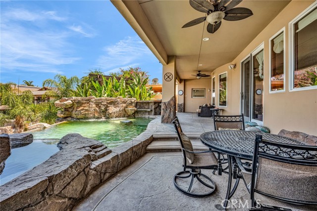 30420 Longhorn Drive, Canyon Lake CA: https://media.crmls.org/medias/49ce1090-e6a4-4286-9d2e-b619a5aa0b91.jpg