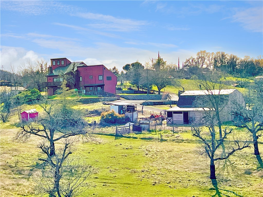 https://media.crmls.org/medias/49ced107-131d-4b06-8353-0c70174a9e8e.jpg?preset=X-Large