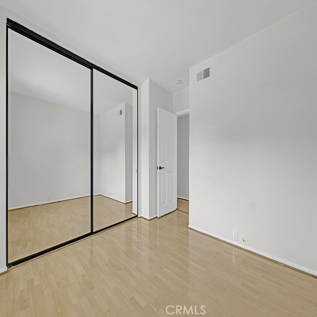 23020 Wrencrest Drive, Calabasas CA: https://media.crmls.org/medias/49cee032-788f-47fc-9a51-3ef1d7eee105.jpg