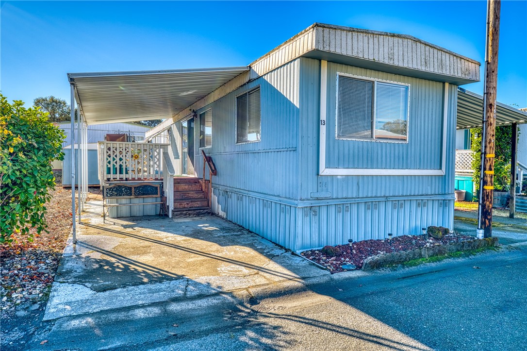 Detail Gallery Image 1 of 43 For 1025 Martin St #13,  Lakeport,  CA 95453 - 2 Beds | 1 Baths