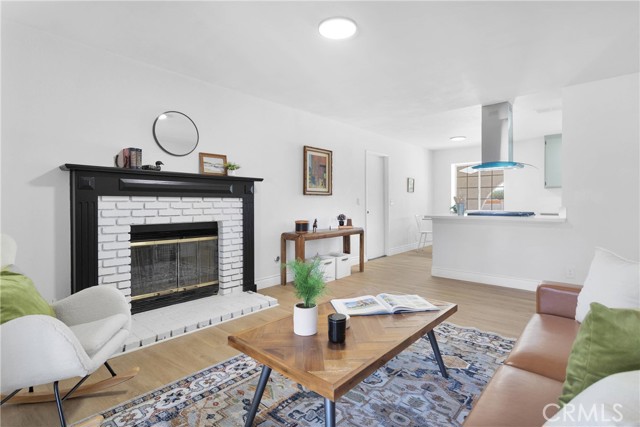 21229 Balsa Street, Apple Valley CA: https://media.crmls.org/medias/49cf3a75-83b3-479e-a49f-664cf7d3082b.jpg