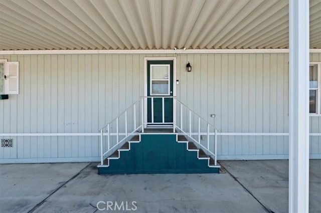 13393 Mariposa Road, Victorville CA: https://media.crmls.org/medias/49d23877-484c-4841-911a-31162797675f.jpg