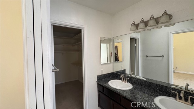 Detail Gallery Image 17 of 24 For 1056 Walnut Grove Ave #G,  Rosemead,  CA 91770 - 3 Beds | 3 Baths