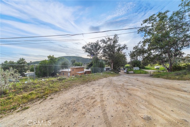 Detail Gallery Image 18 of 47 For 26283 Amanda, Hemet,  CA 92545 - 4 Beds | 2 Baths