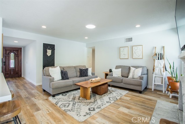 family room off the kitchen