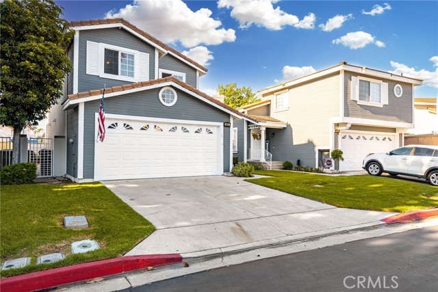 Detail Gallery Image 3 of 34 For 6684 Medford Ct, Chino,  CA 91710 - 3 Beds | 2/1 Baths